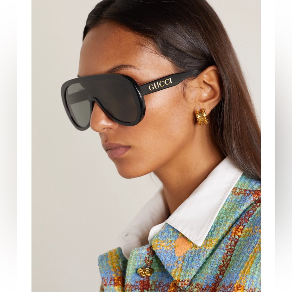 New! Authentic Gucci Shield Sunglasses